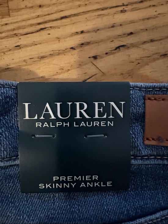 Ralph Lauren woman’s  Skinny Paint-Splatter Dark Blue Jeans - Picture 14 of 15